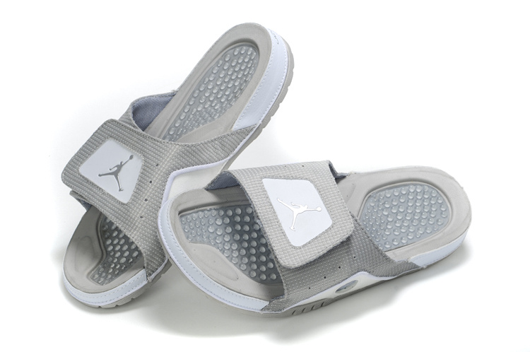 Air Jordan 13 Slipper Grey White