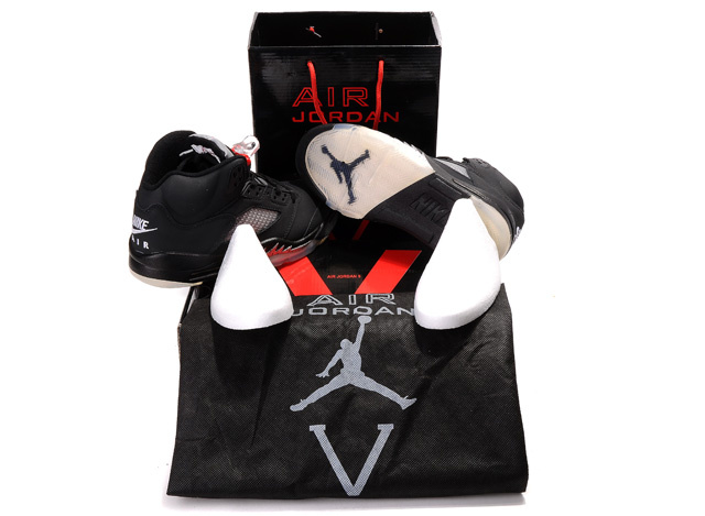 Air Jordan 5 Hardcover Box Black White Red