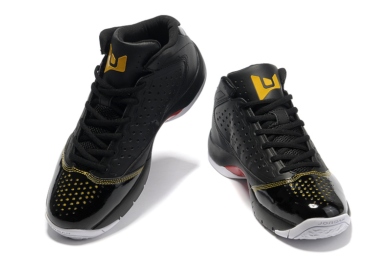 Classic Jordan Wade 2 Black Yellow Shoes - Click Image to Close