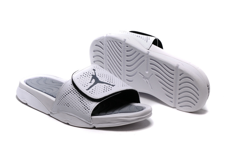 Jordan Hydro V Retro All Grey Sandal