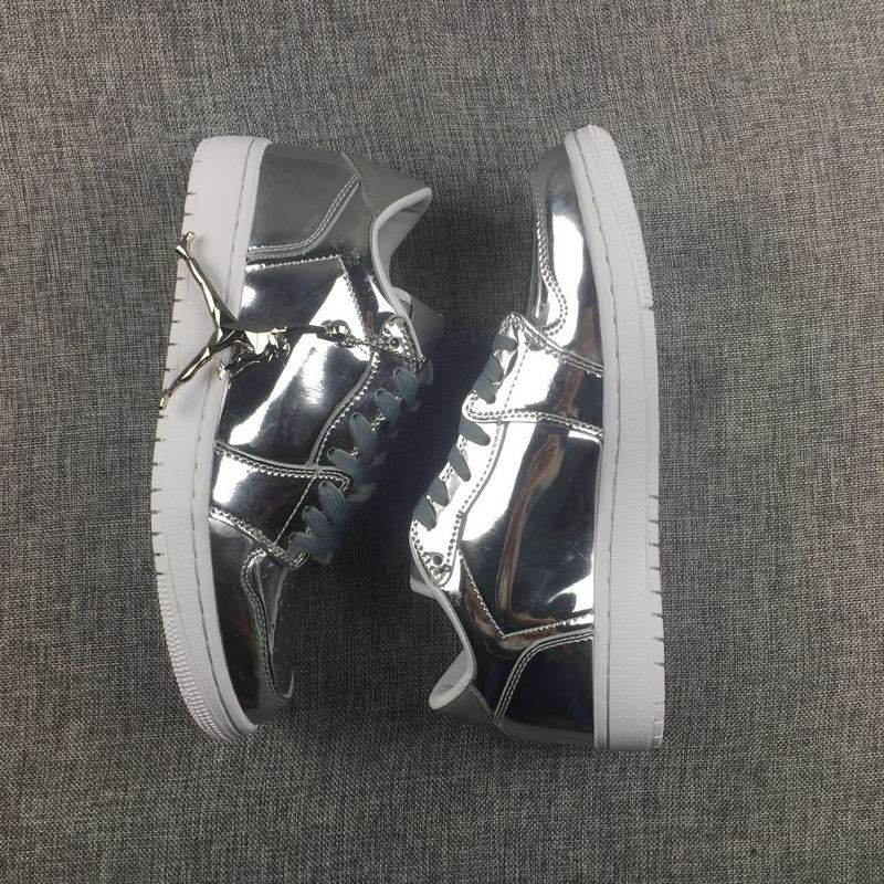 New Air Jordan 1 Low Liquid Silver Shoes