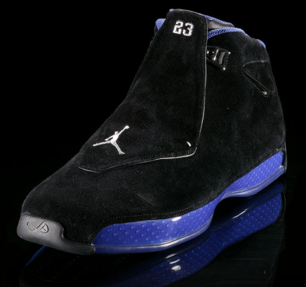 black and blue jordans 23