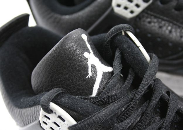 Jordan 4 Retro 1999 black black cool grey shoes